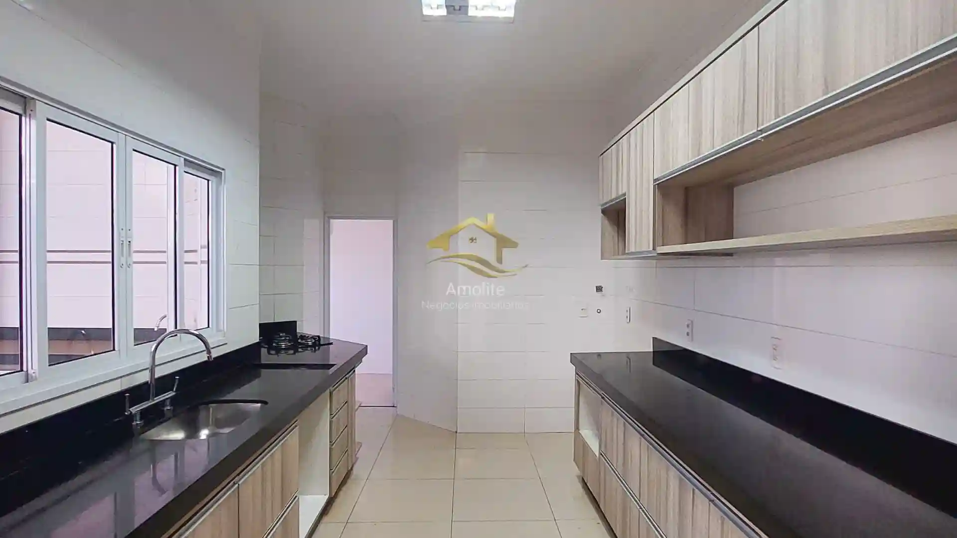 Casa de Condomínio com 3 quartos à venda, 224m² — foto 25 de 38