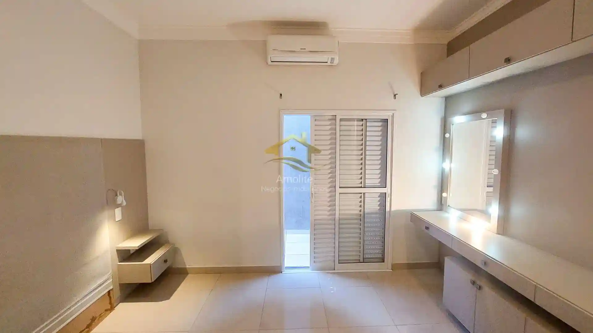 Casa de Condomínio com 3 quartos à venda, 224m² — foto 37 de 38