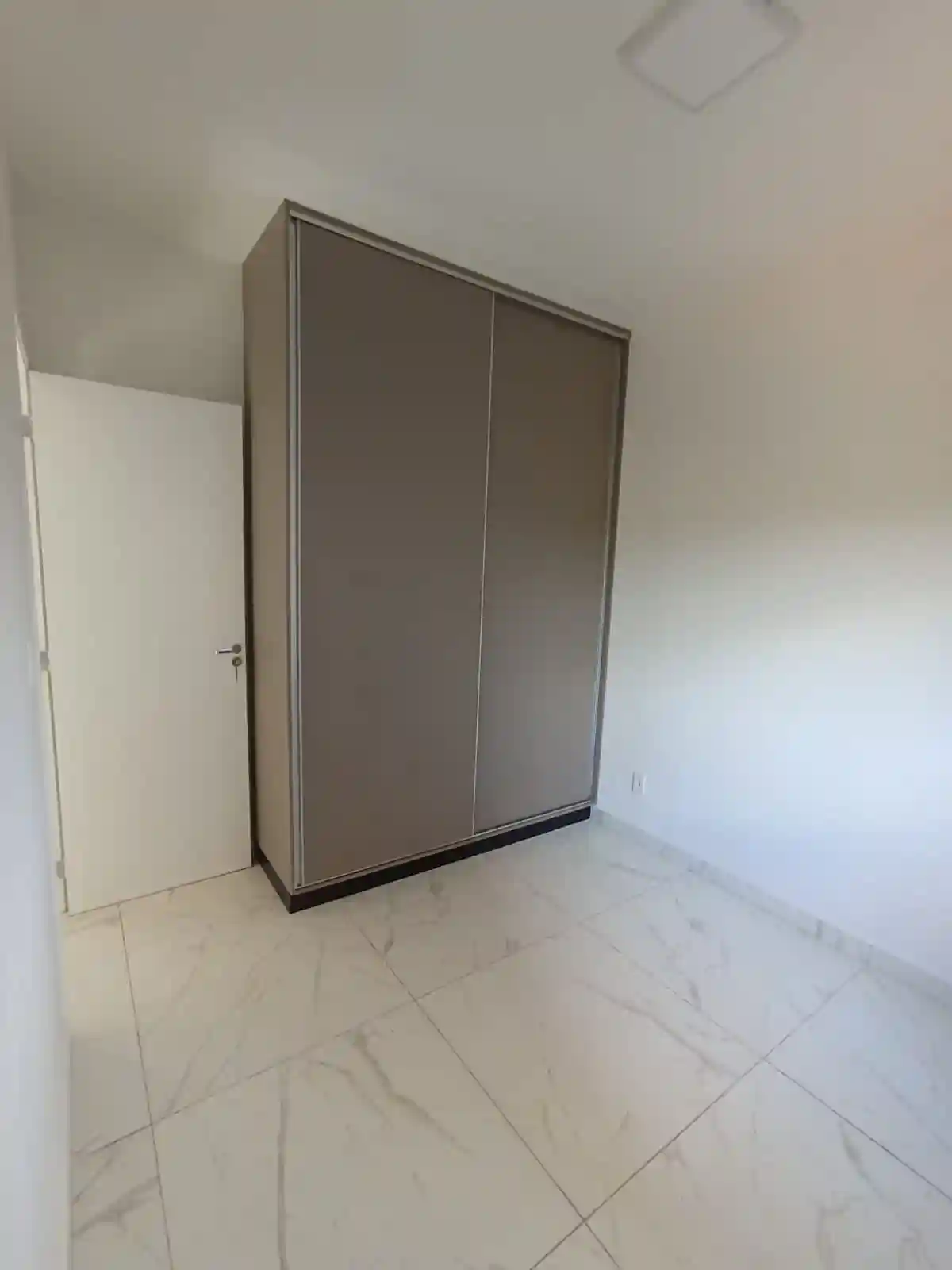 Apartamento com 2 quartos à venda, 70m² — foto 6 de 15