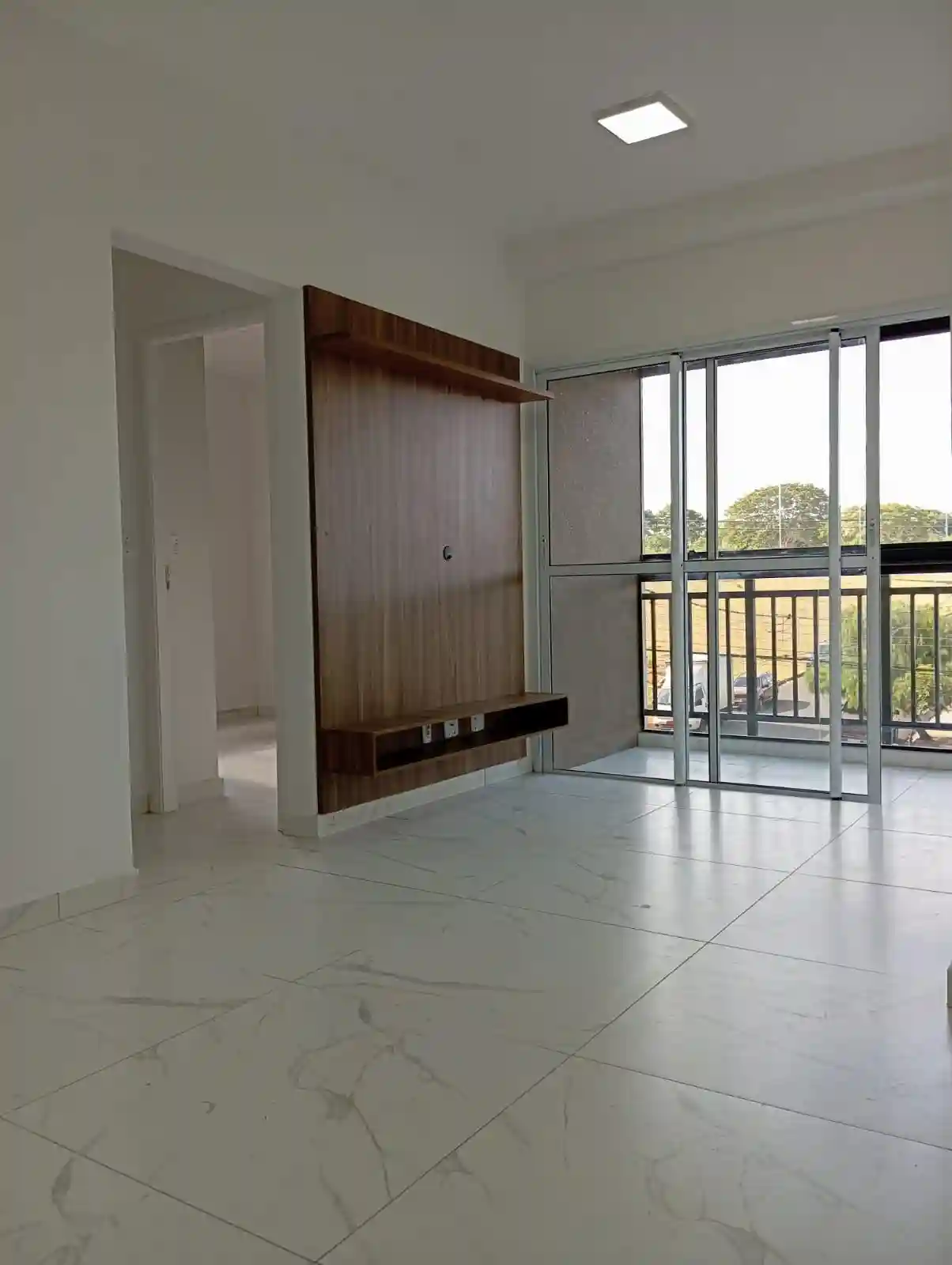 Apartamento com 2 quartos à venda, 70m² — foto 1 de 15