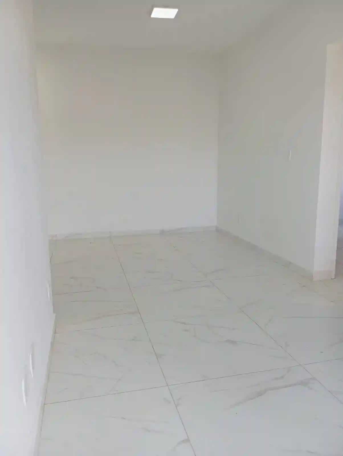 Apartamento com 2 quartos à venda, 70m² — foto 14 de 15