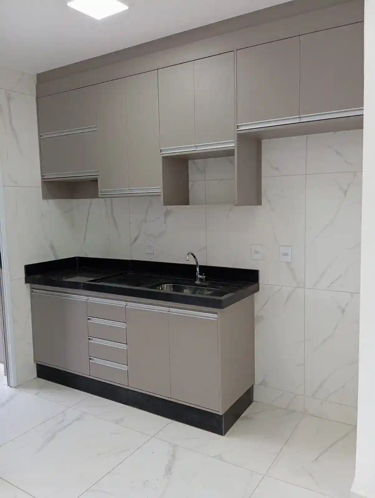 Apartamento com 2 quartos à venda, 70m² — foto 12 de 15