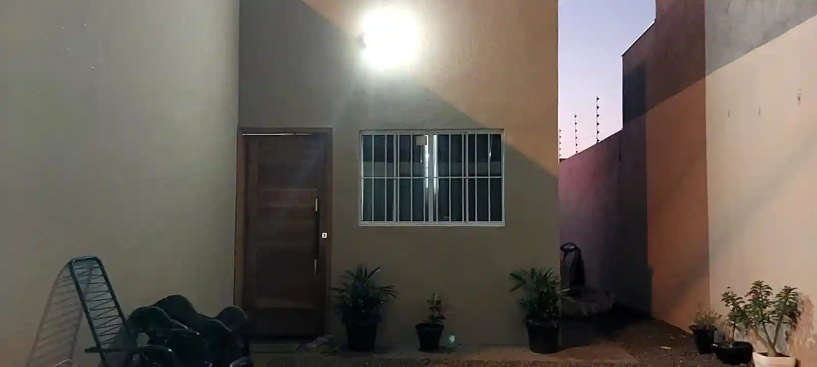Casa com 3 quartos à venda, 70m² — foto 2 de 28