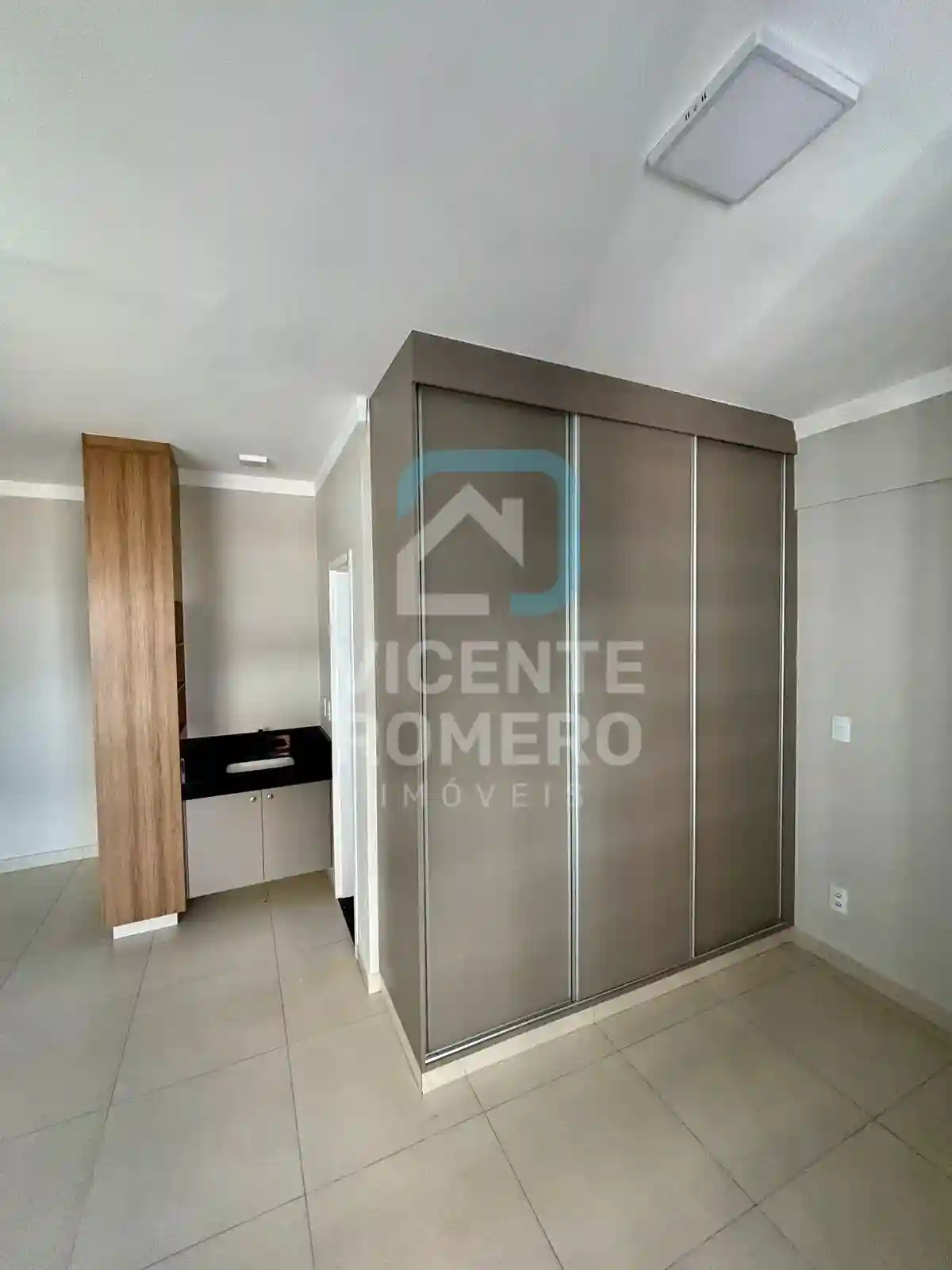 Apartamento com 3 quartos para aluguel, 90m² — foto 4 de 6