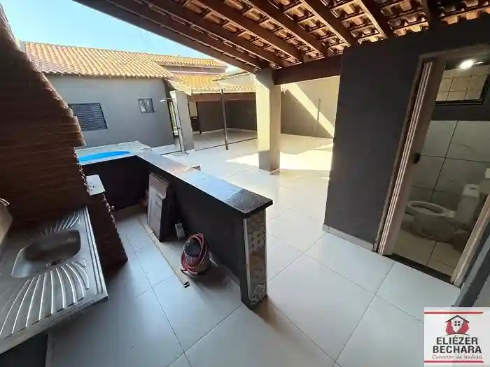 Casa com 2 quartos à venda, 100m² — foto 11 de 27