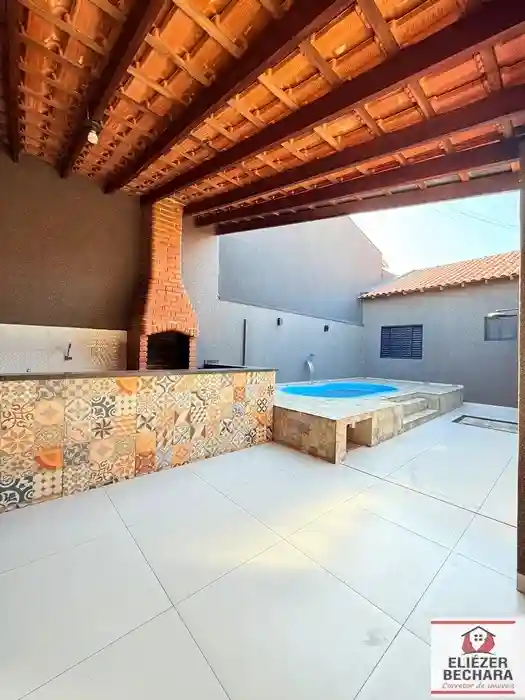 Casa com 2 quartos à venda, 100m² — foto 1 de 27