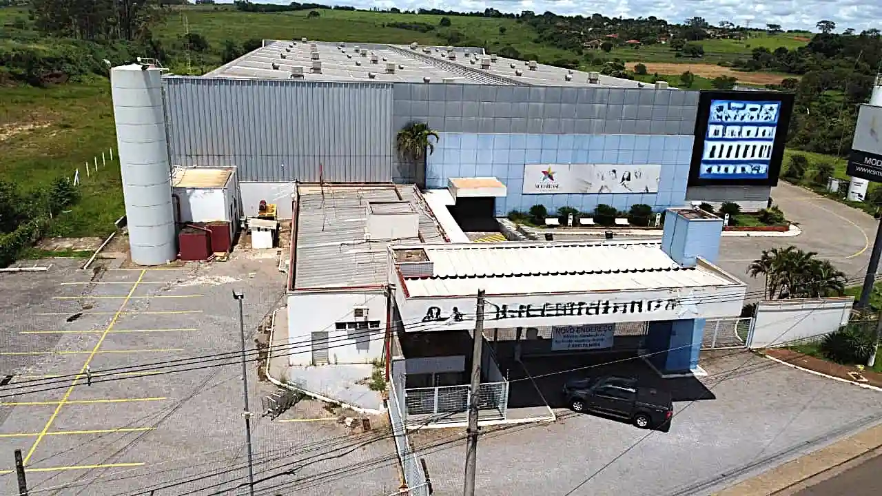 Galpão / Depósito / Armazém  à venda, 20000m² — foto 1 de 16
