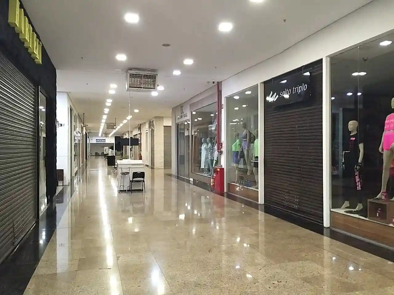 Galpão / Depósito / Armazém  à venda, 20000m² — foto 9 de 16