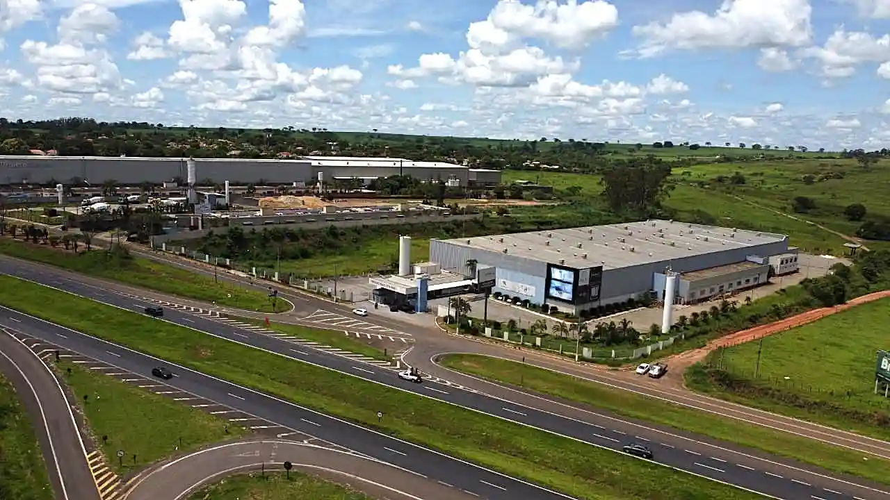 Galpão / Depósito / Armazém  à venda, 20000m² — foto 5 de 16