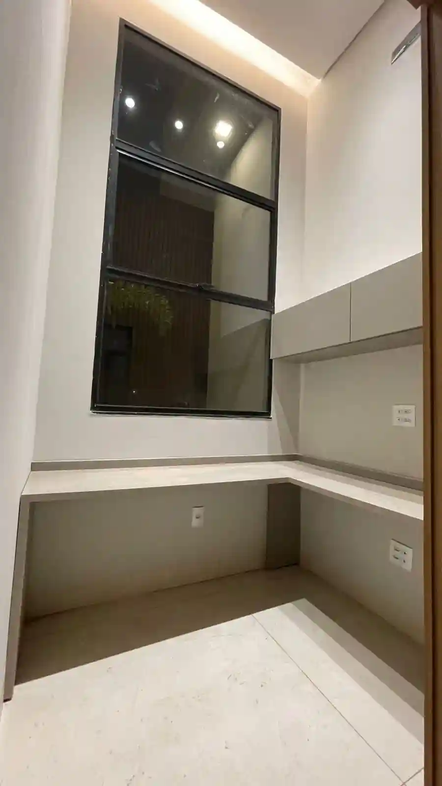 Casa de Condomínio com 3 quartos à venda, 375m² — foto 6 de 15