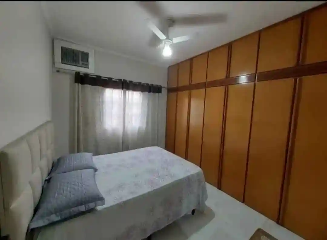 Casa com 3 quartos à venda, 222m² — foto 16 de 20