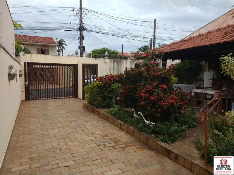 Casa à venda — foto 4 de 8