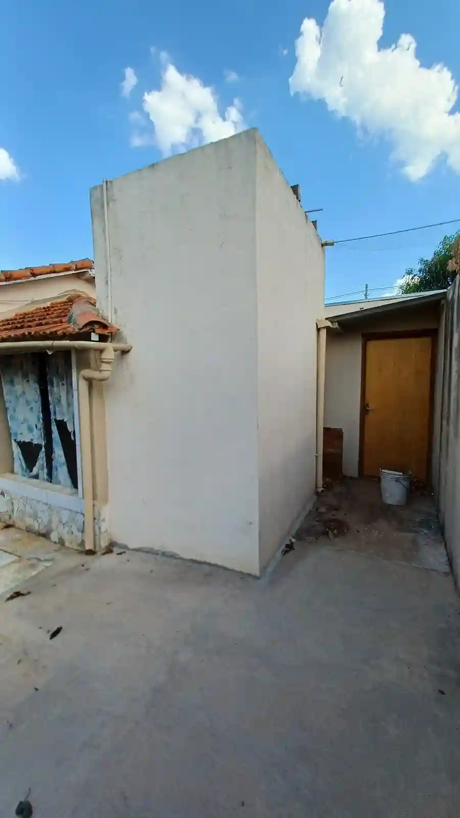Casa com 2 quartos à venda, 242m² — foto 3 de 21