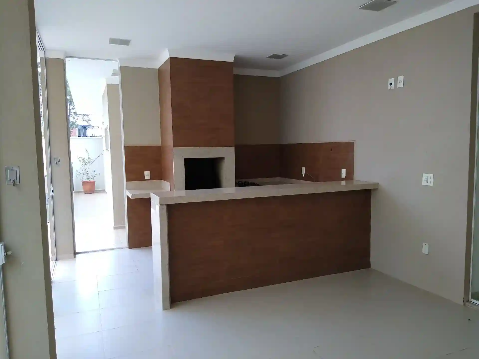 Casa de Condomínio com 3 quartos à venda, 220m² — foto 25 de 41