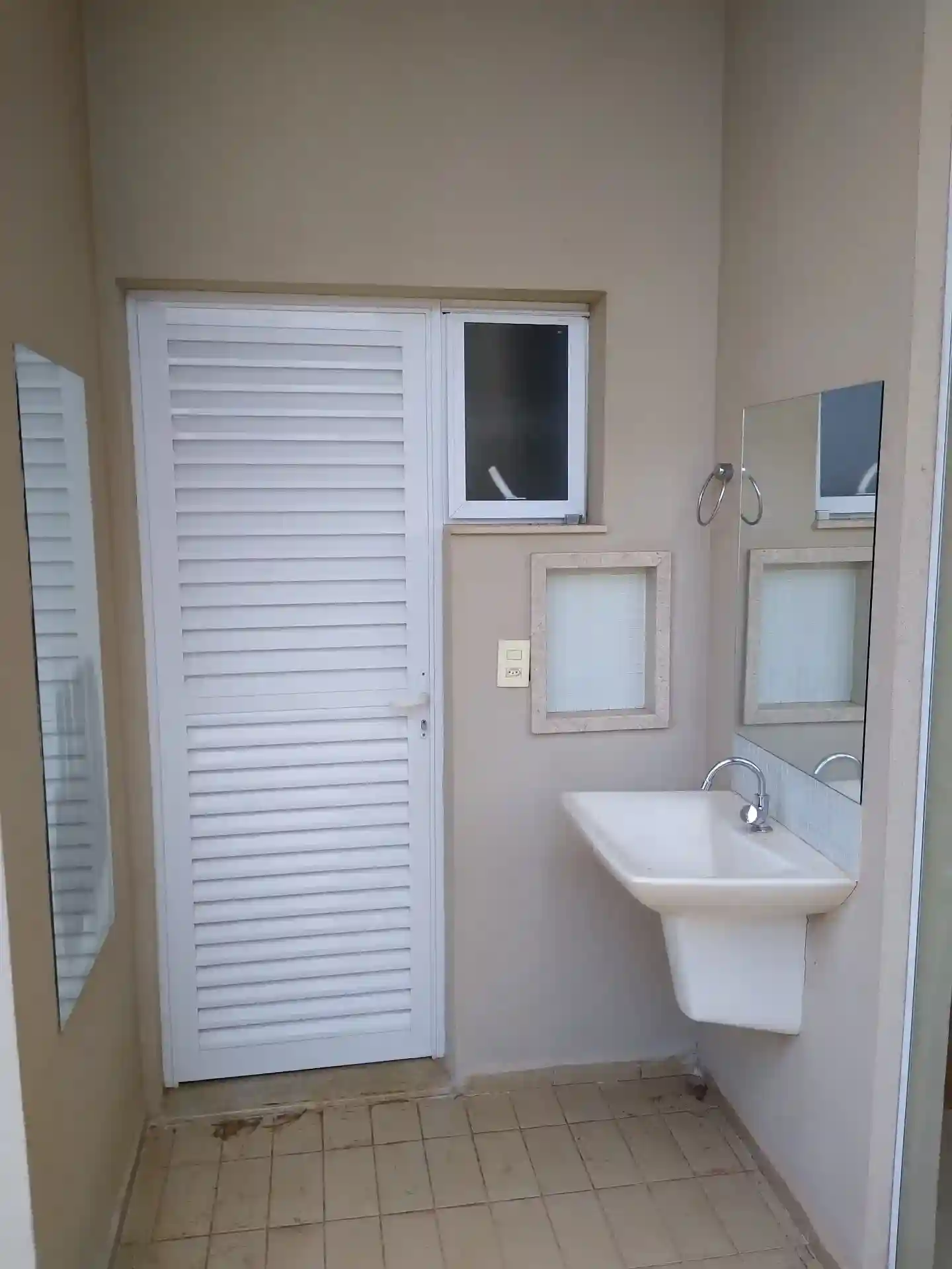 Casa de Condomínio com 3 quartos à venda, 220m² — foto 29 de 41
