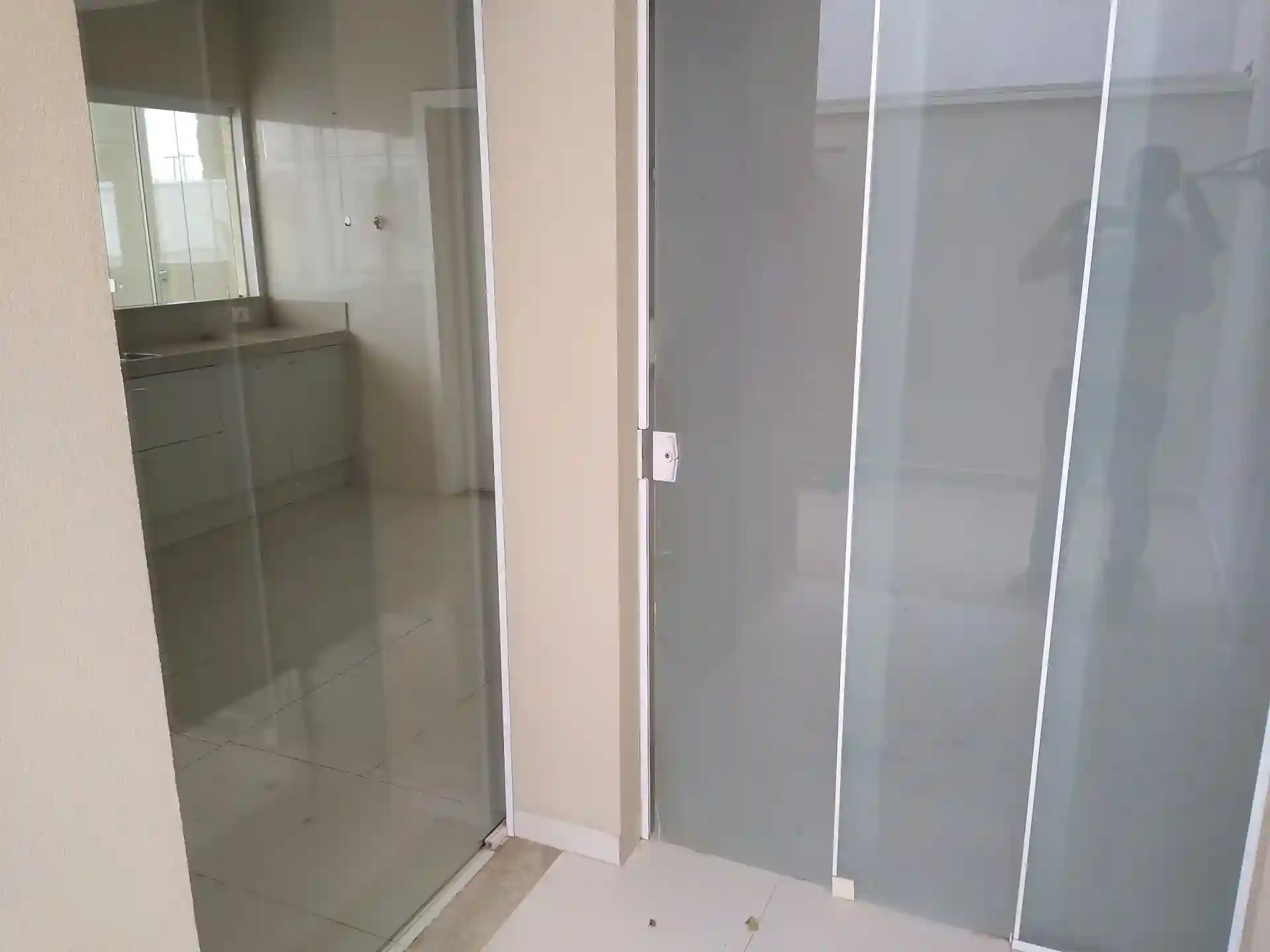 Casa de Condomínio com 3 quartos à venda, 220m² — foto 3 de 41