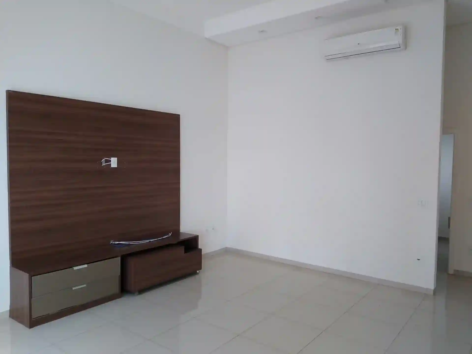 Casa de Condomínio com 3 quartos à venda, 220m² — foto 5 de 41