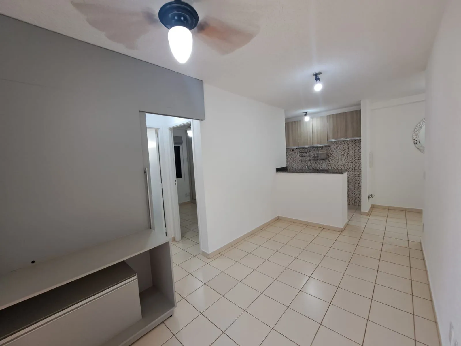 Apartamento com 2 quartos para aluguel, 49m² — foto 12 de 30