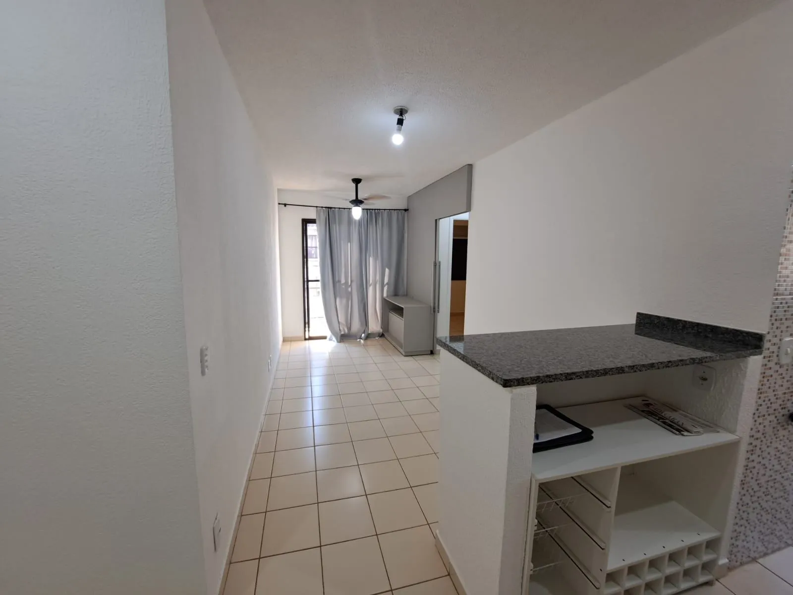 Apartamento com 2 quartos para aluguel, 49m² — foto 4 de 30