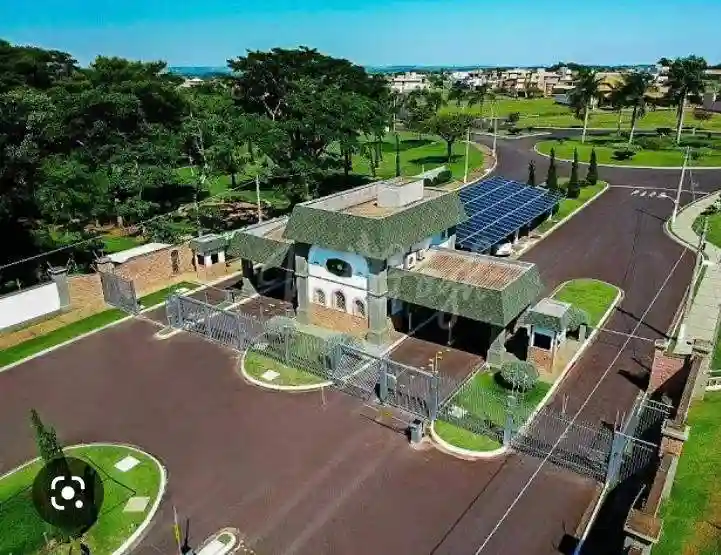 Terreno / Lote / Condomínio  à venda, 360m² — foto 1 de 7