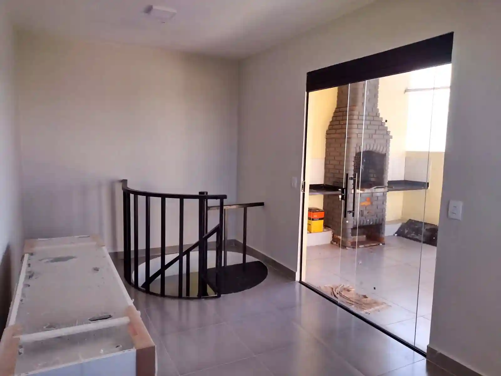 Apartamento com 3 quartos para aluguel, 120m² — foto 2 de 9