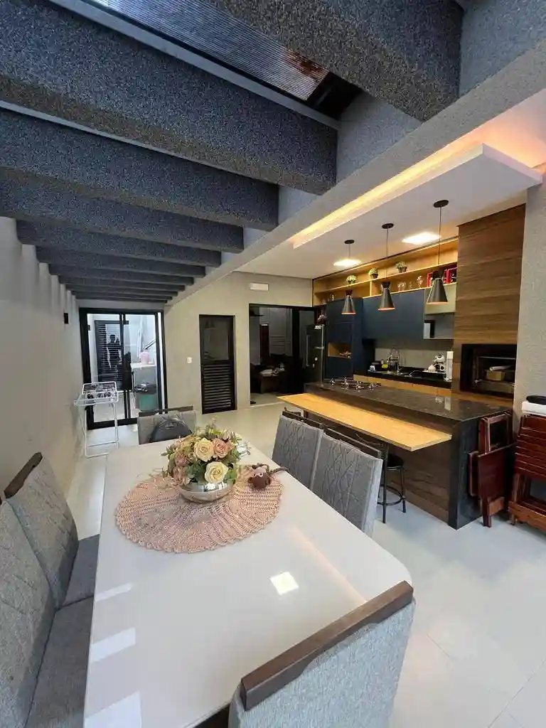 Casa de Condomínio com 3 quartos à venda, 160m² — foto 6 de 17