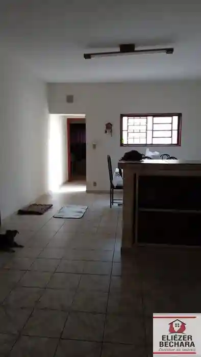 Casa com 3 quartos à venda, 170m² — foto 4 de 8