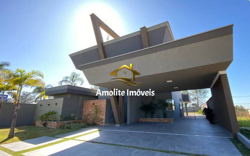 Casa de Condomínio com 4 quartos à venda, 285m² — foto 2 de 69