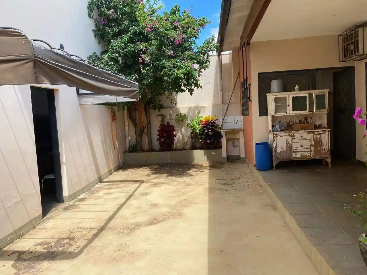 Loja / Salão / Ponto Comercial  para aluguel, 200m² — foto 8 de 10