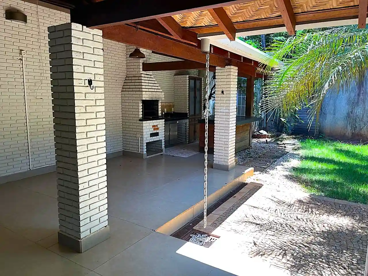 Casa com 3 quartos à venda, 293m² — foto 16 de 25