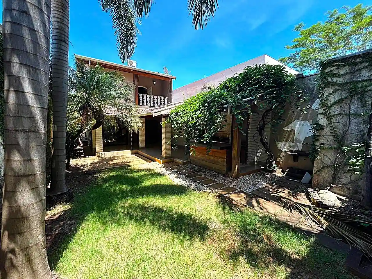 Casa com 3 quartos à venda, 293m² — foto 19 de 25