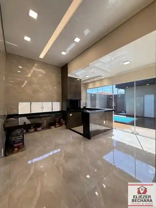Casa com 3 quartos à venda, 127m² — foto 1 de 26