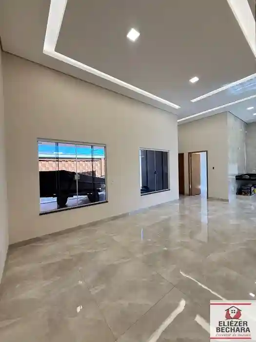 Casa com 3 quartos à venda, 127m² — foto 3 de 26