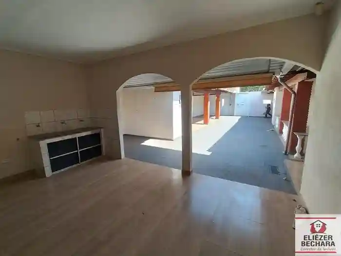 Casa com 2 quartos à venda, 190m² — foto 3 de 29
