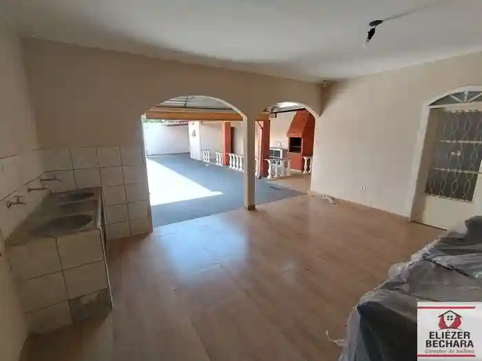 Casa com 2 quartos à venda, 190m² — foto 4 de 29