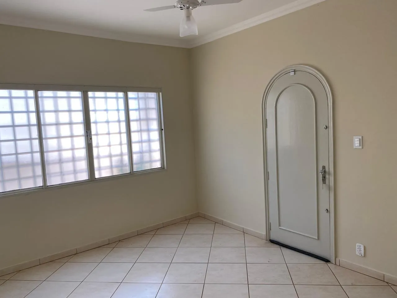Casa com 3 quartos à venda, 220m² — foto 10 de 33