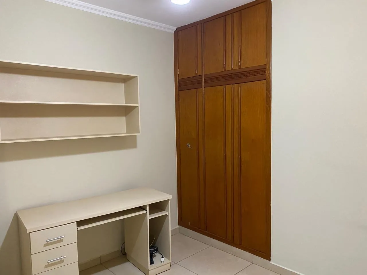 Casa com 3 quartos à venda, 220m² — foto 25 de 33
