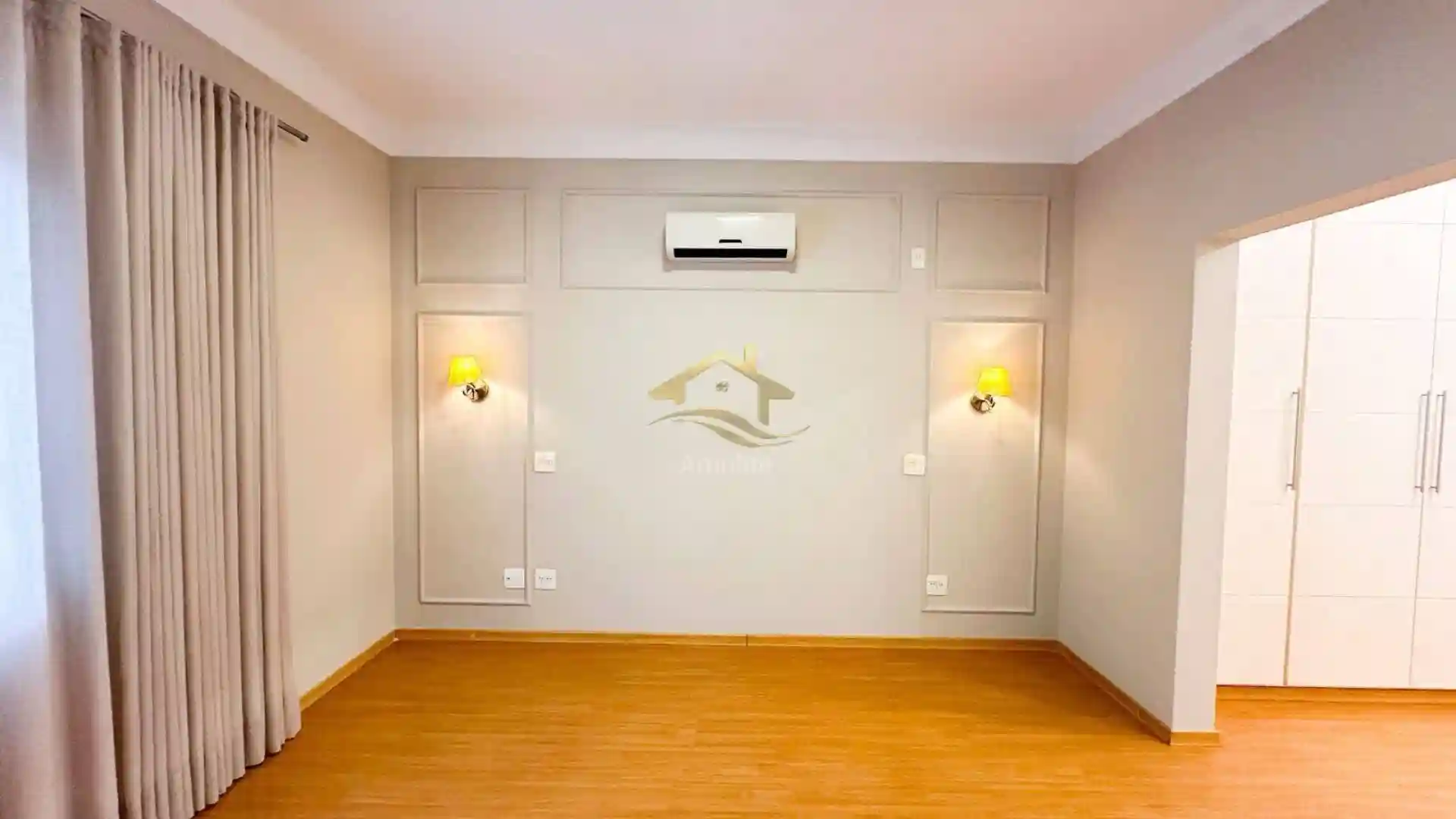 Casa de Condomínio com 3 quartos à venda, 380m² — foto 7 de 31
