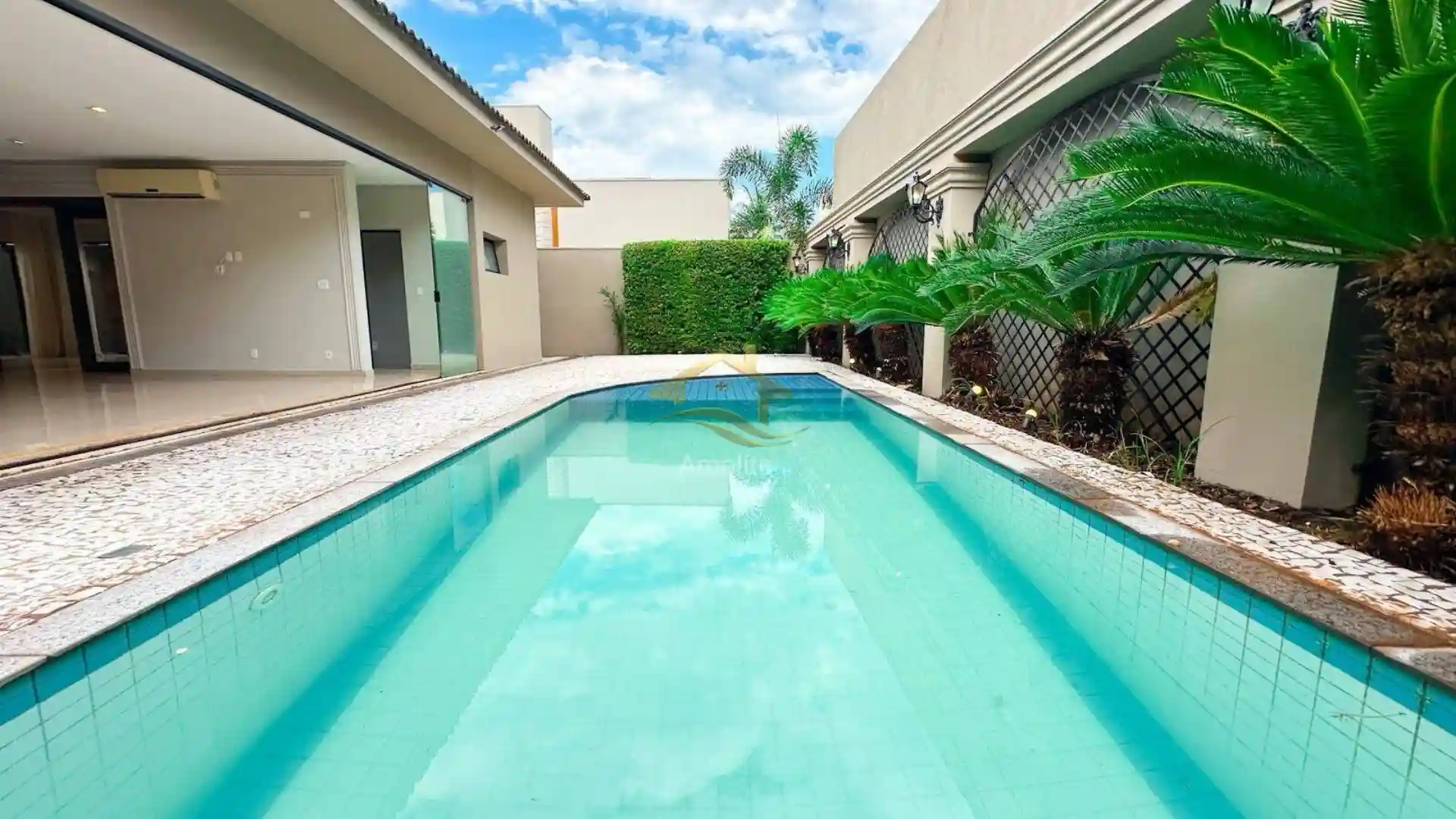 Casa de Condomínio com 3 quartos à venda, 380m² — foto 18 de 31