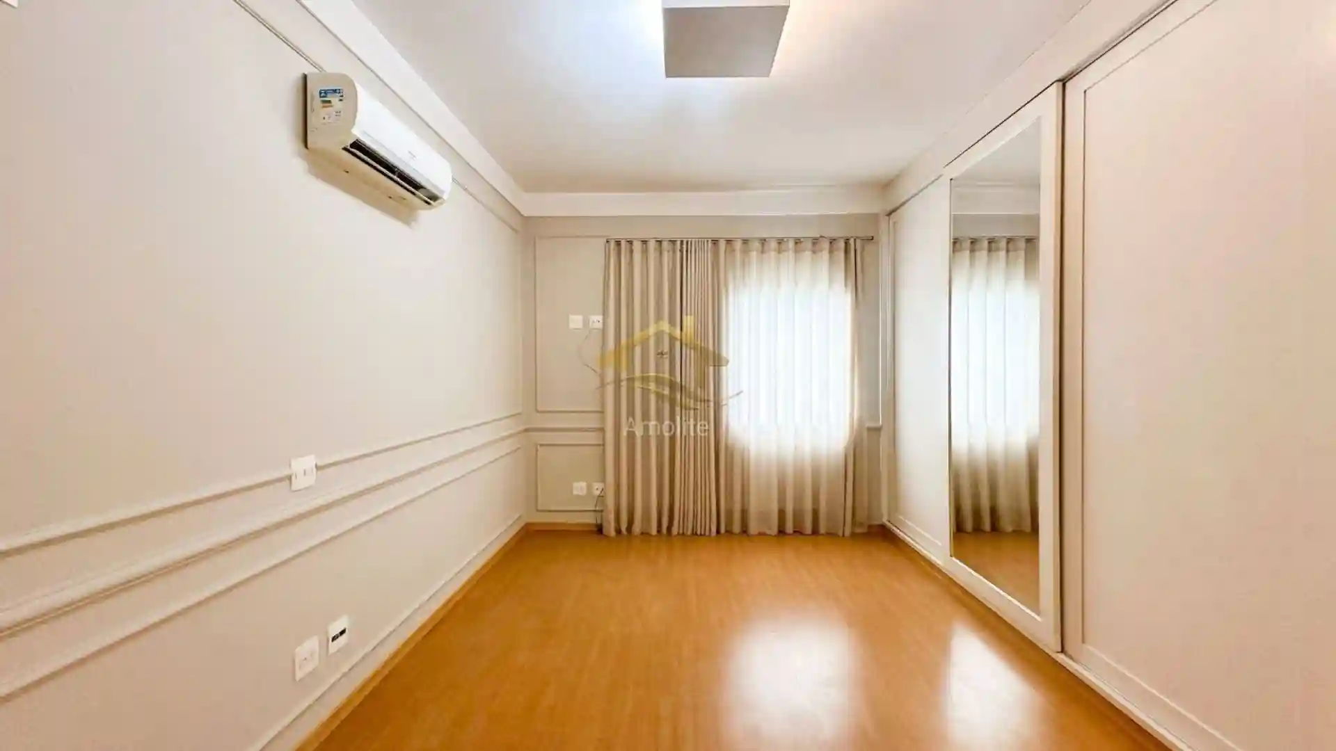 Casa de Condomínio com 3 quartos à venda, 380m² — foto 5 de 31