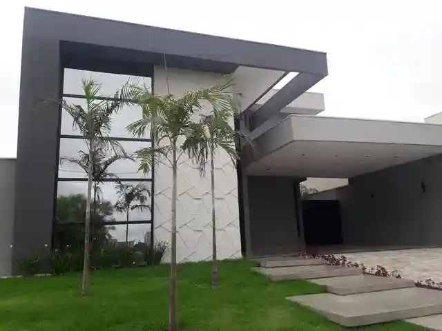 Casa de Condomínio para aluguel — foto 1 de 2