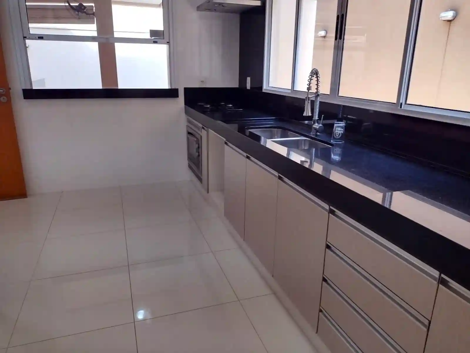 Casa de Condomínio com 3 quartos à venda, 280m² — foto 40 de 59