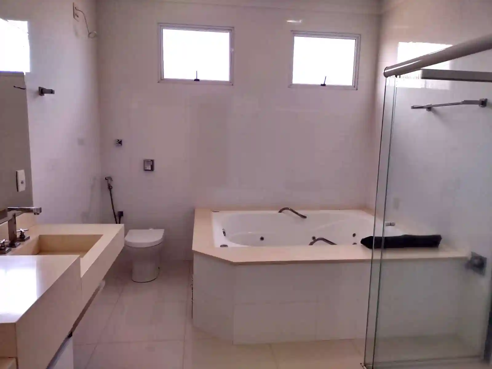 Casa de Condomínio com 3 quartos à venda, 280m² — foto 28 de 59