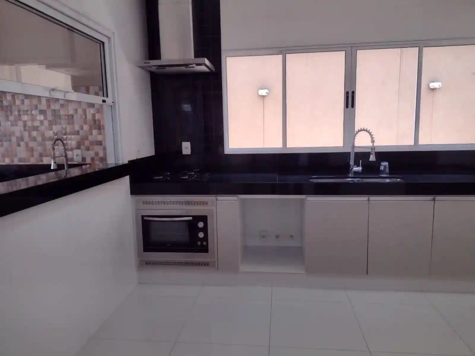 Casa de Condomínio com 3 quartos à venda, 280m² — foto 41 de 59