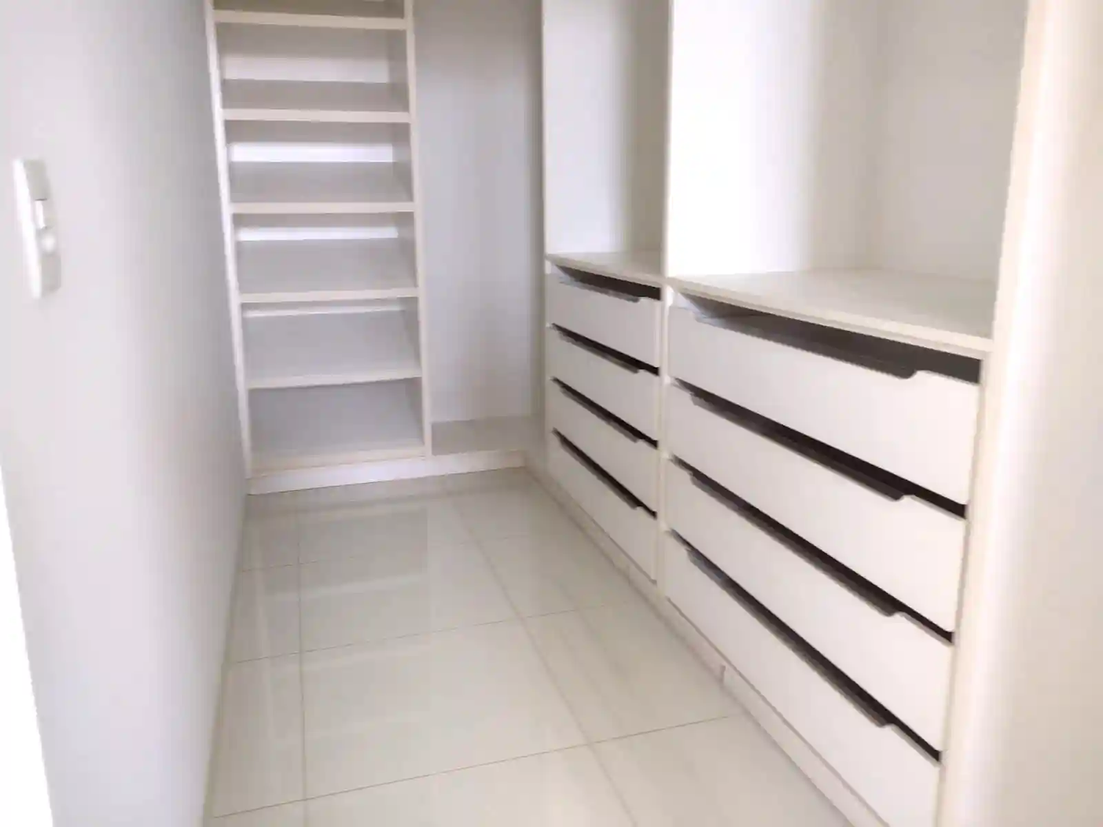 Casa de Condomínio com 3 quartos à venda, 280m² — foto 14 de 59