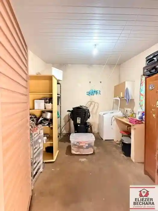 Casa com 2 quartos à venda, 80m² — foto 4 de 32