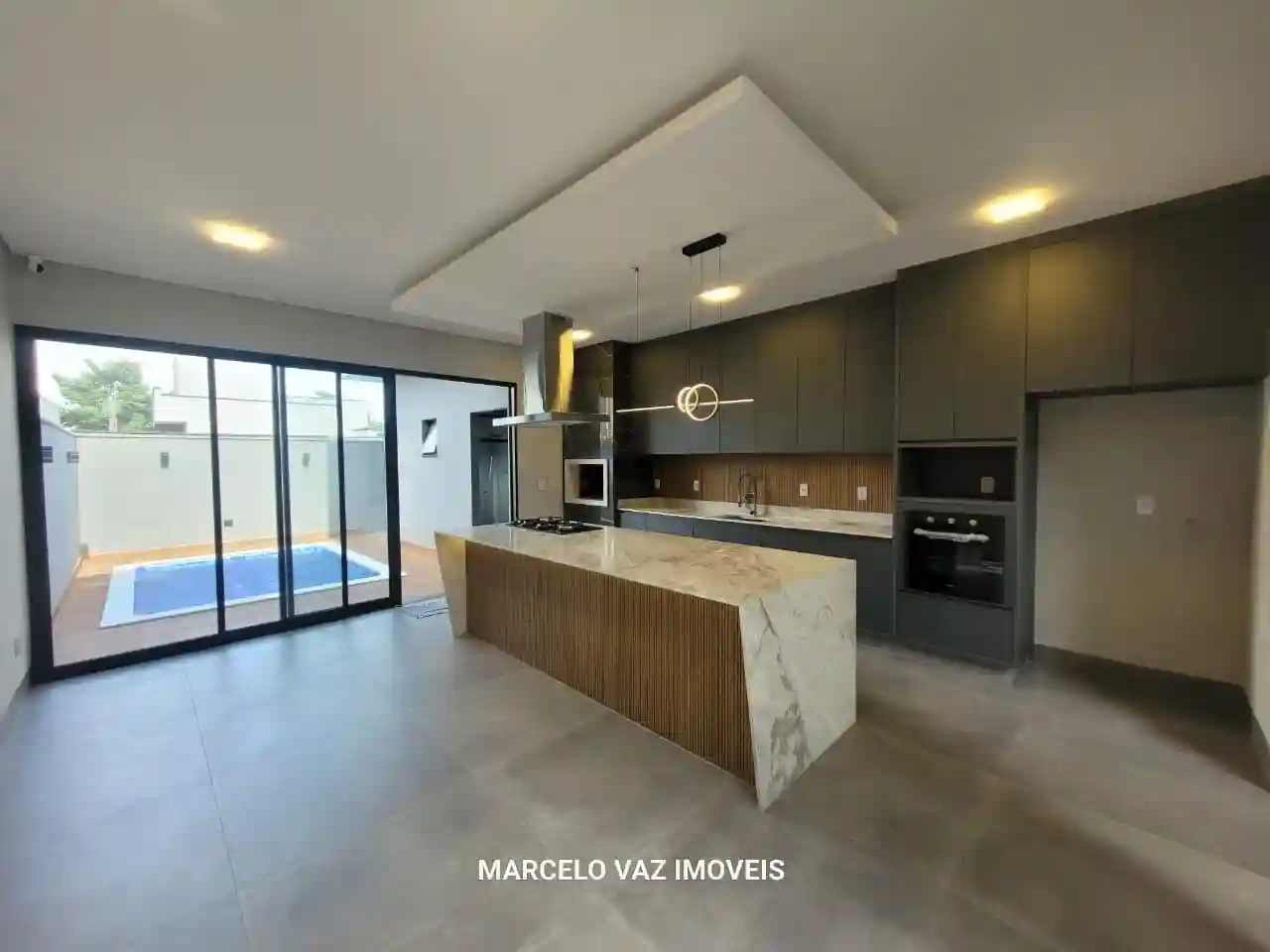 Casa de Condomínio com 3 quartos à venda, 275m² — foto 20 de 22