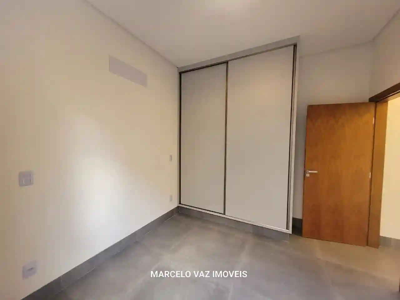 Casa de Condomínio com 3 quartos à venda, 275m² — foto 12 de 22