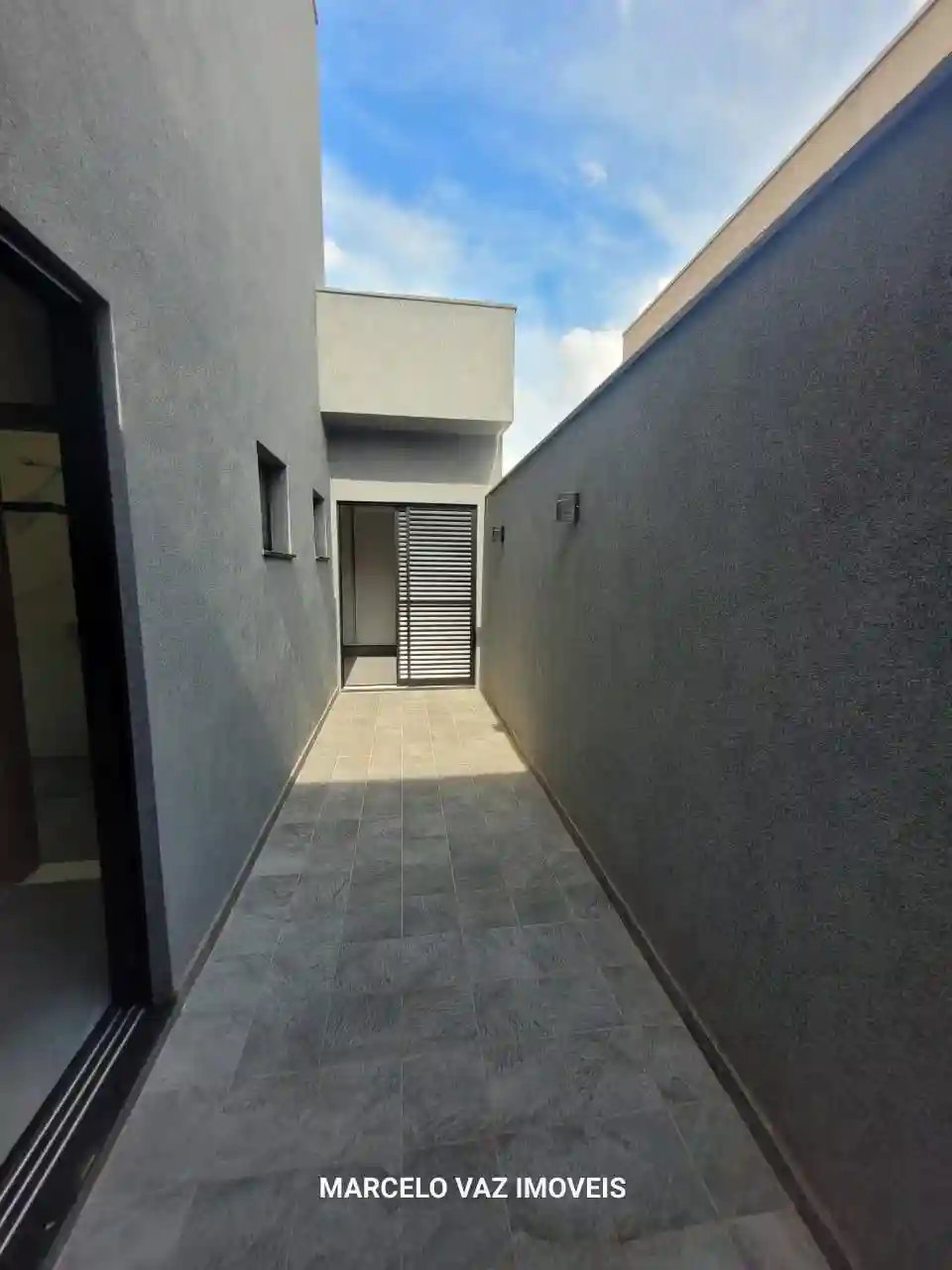 Casa de Condomínio com 3 quartos à venda, 275m² — foto 16 de 22