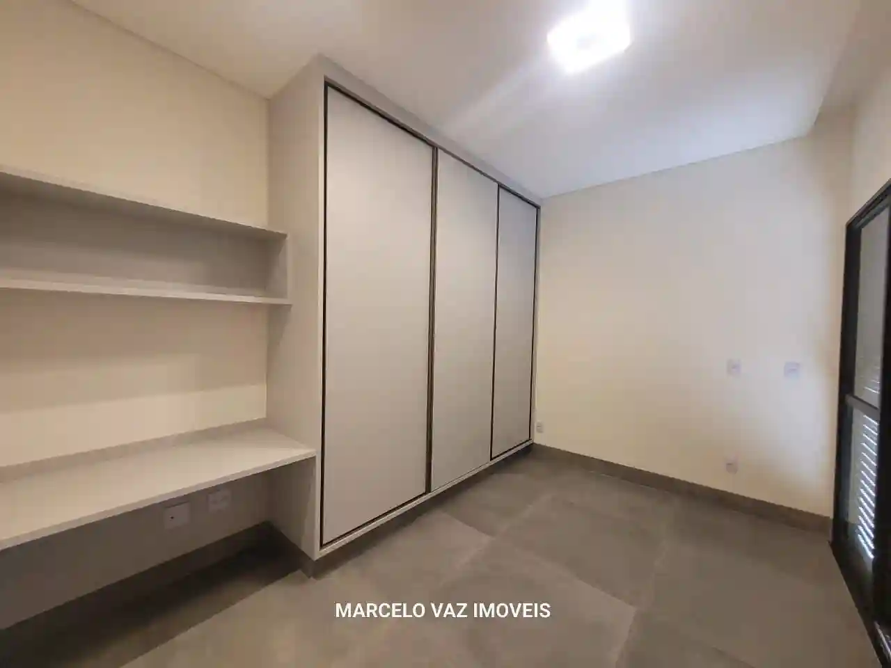 Casa de Condomínio com 3 quartos à venda, 275m² — foto 15 de 22